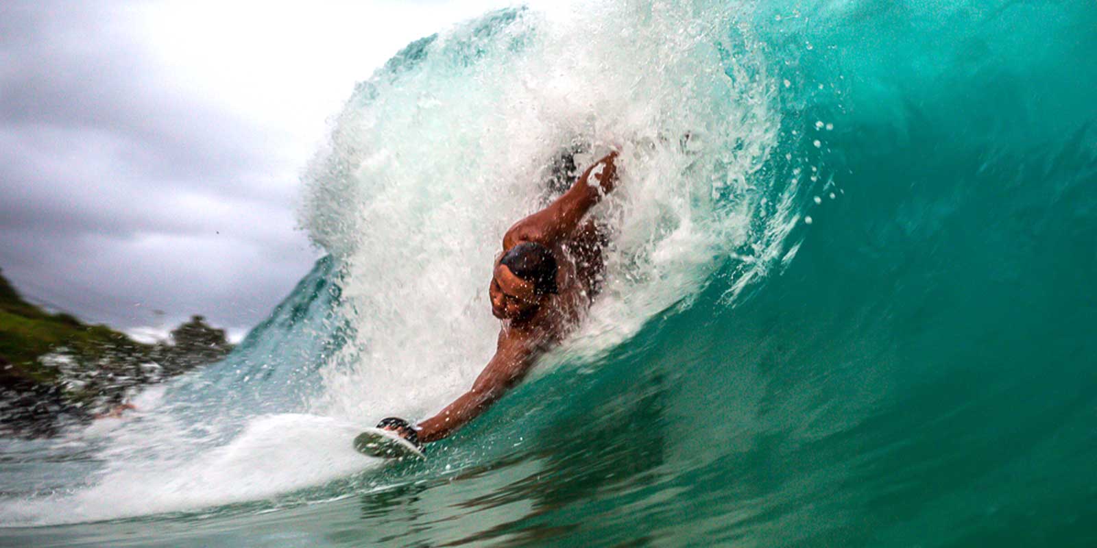 How Is Surfing Good For Student's Mental Health Keallii bodysurfing wave in Hawaii