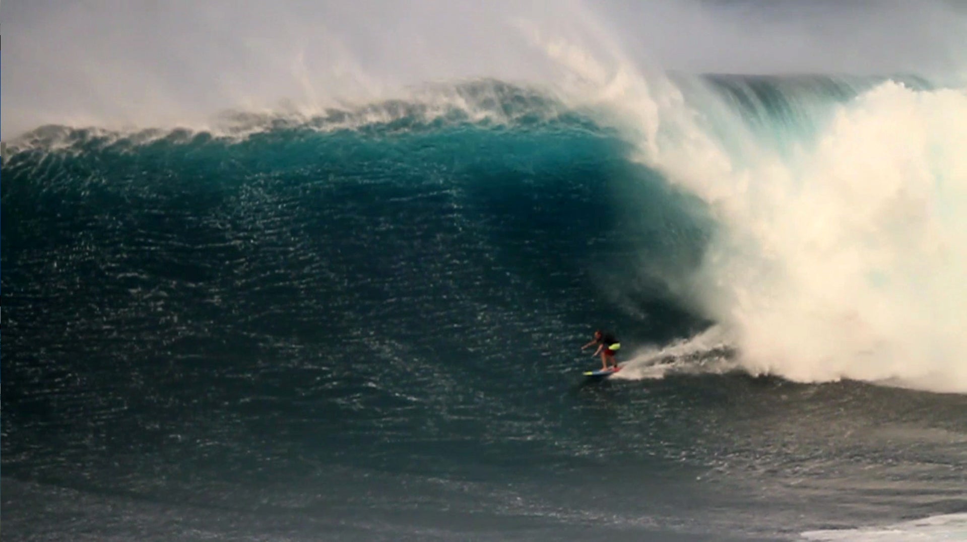Big Wave Bodysurf at Jaws- Unlocking  The Dangerous Beauty